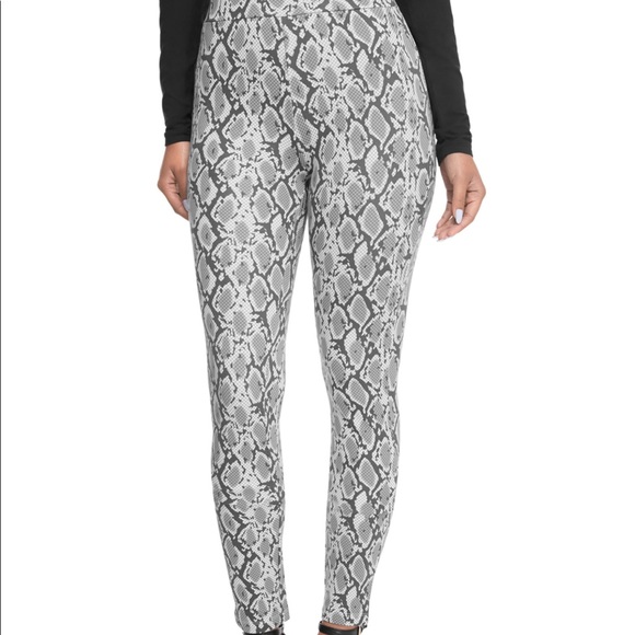 Guess by Marciano Snakeskin Leggings - Picture 2 of 6
